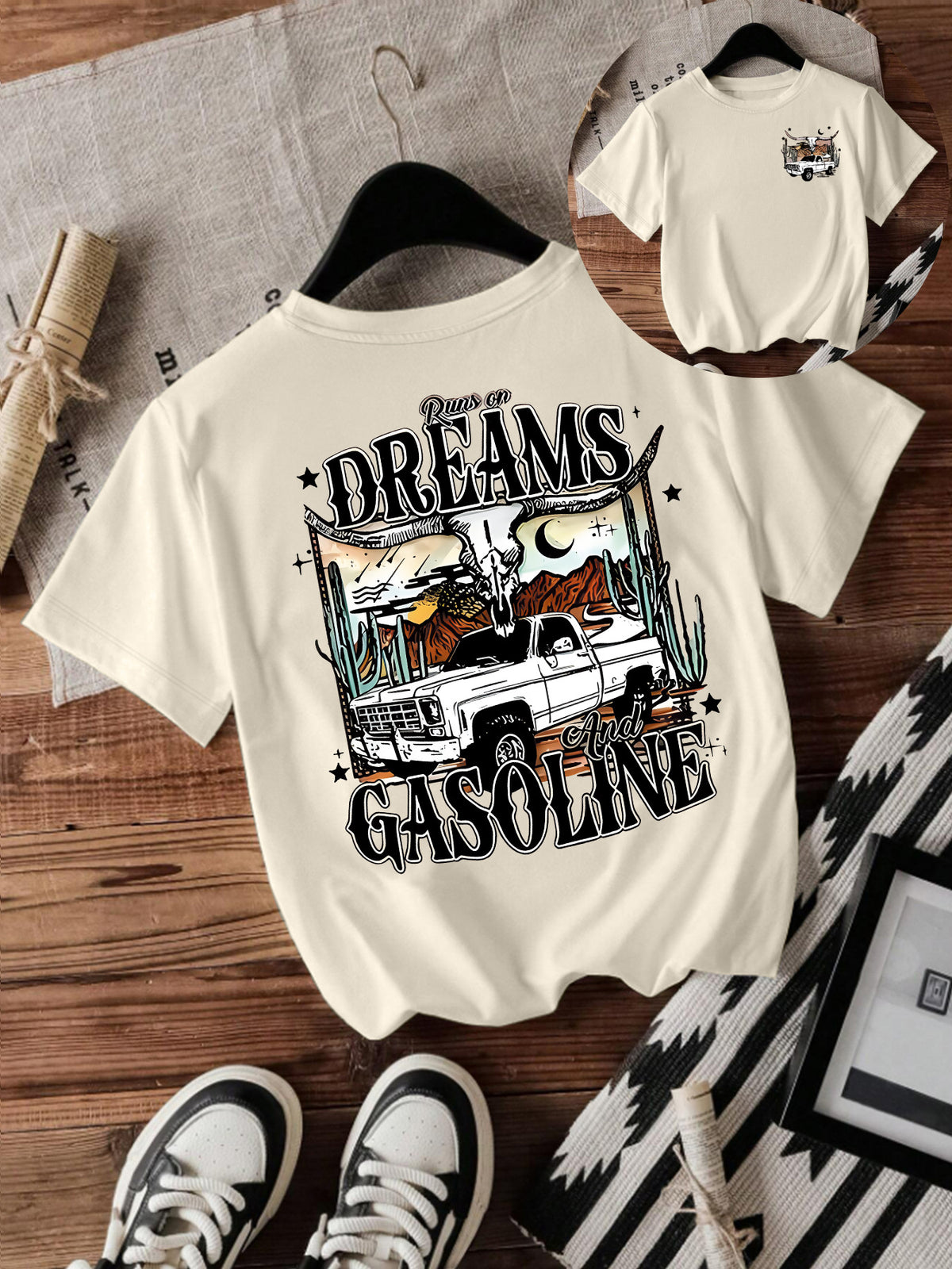 Short sleeved women's t-shirt western